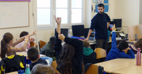 Enfants participant à l'animation